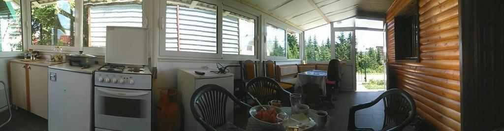 Apartments Zekovic Zabljak  Ruang foto
